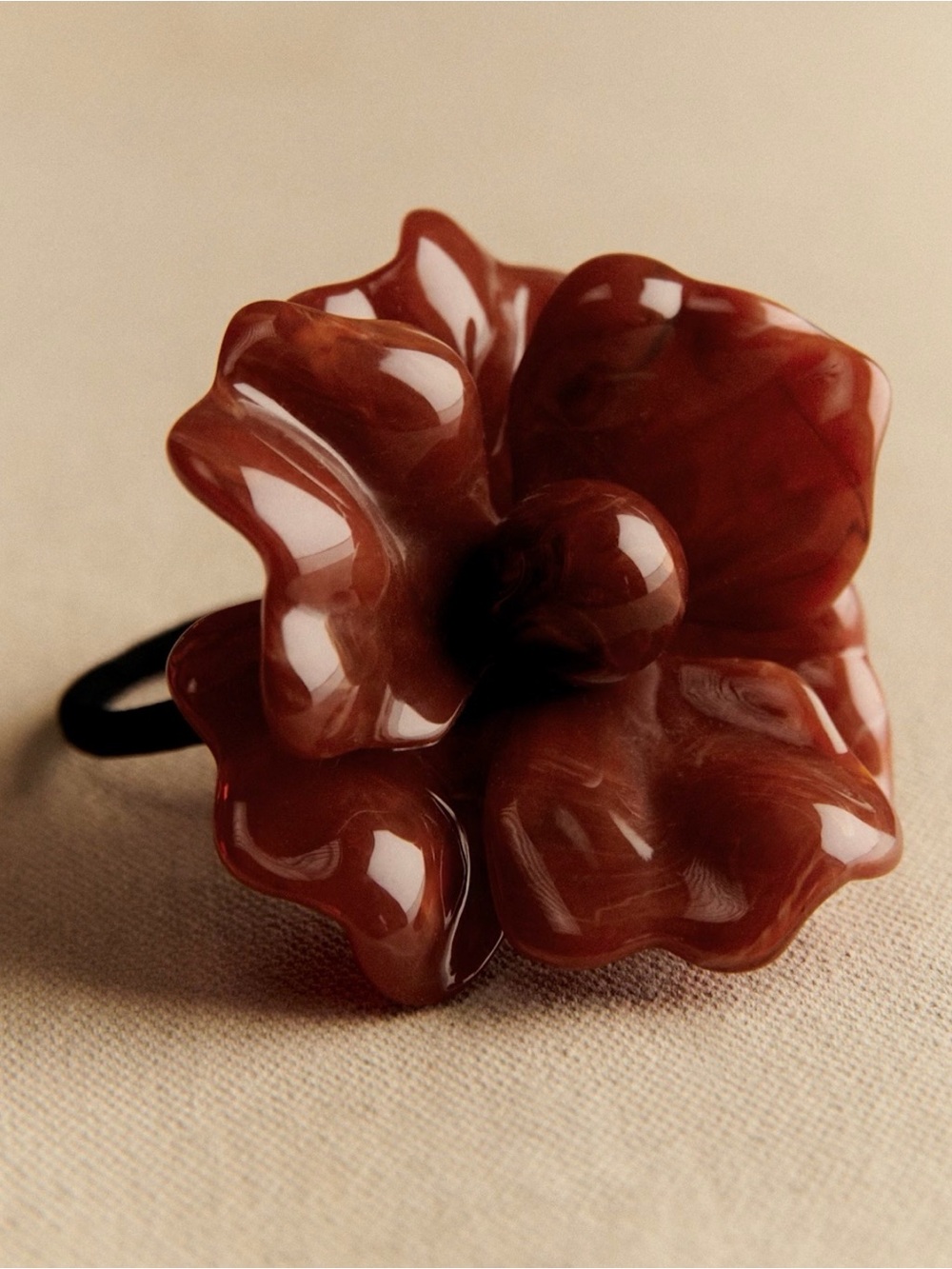 Sezane Kianar scrunchie - Brown Floral Hair Tie